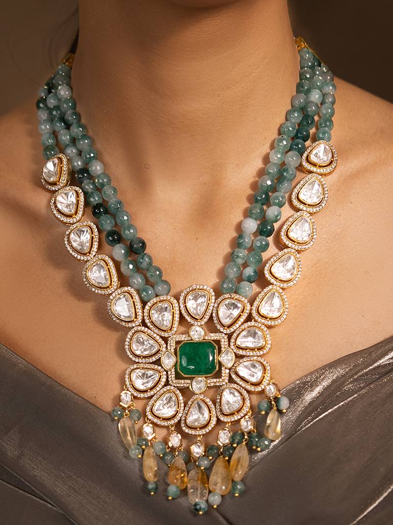 Luxurious Golden-Green Necklace : JBRSSNK203