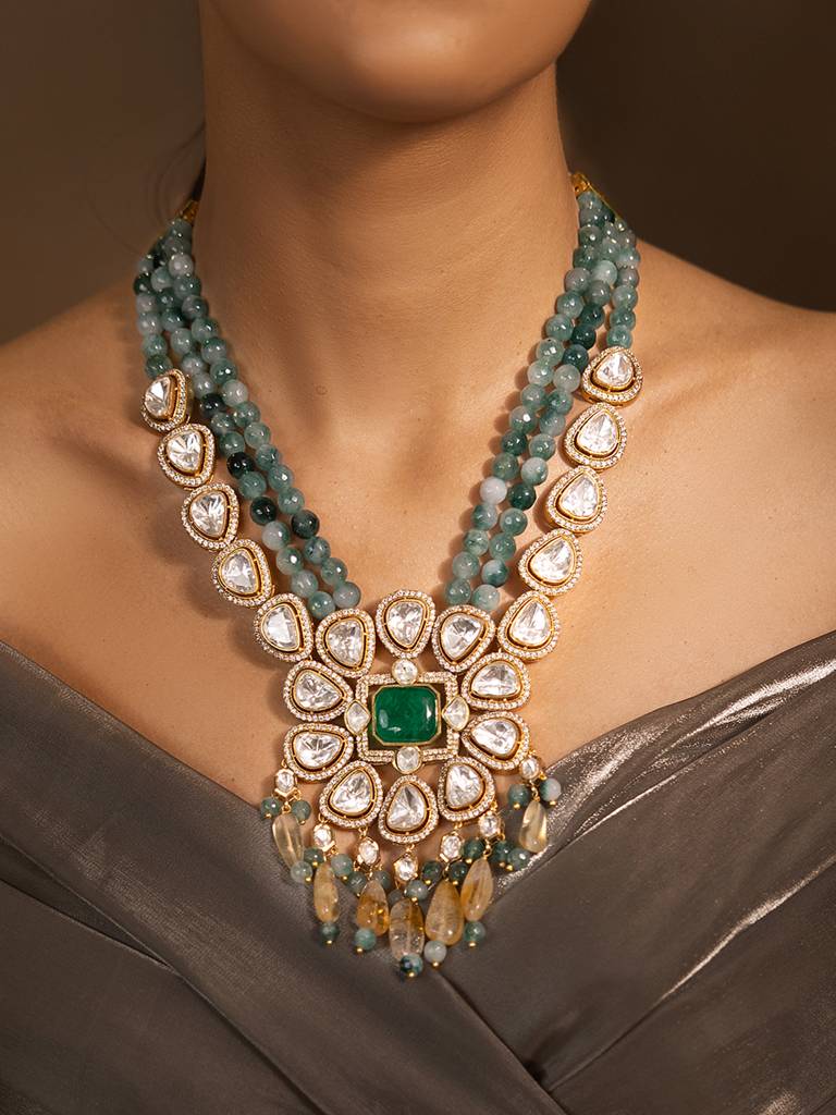 Luxurious Golden-Green Necklace : JBRSSNK203