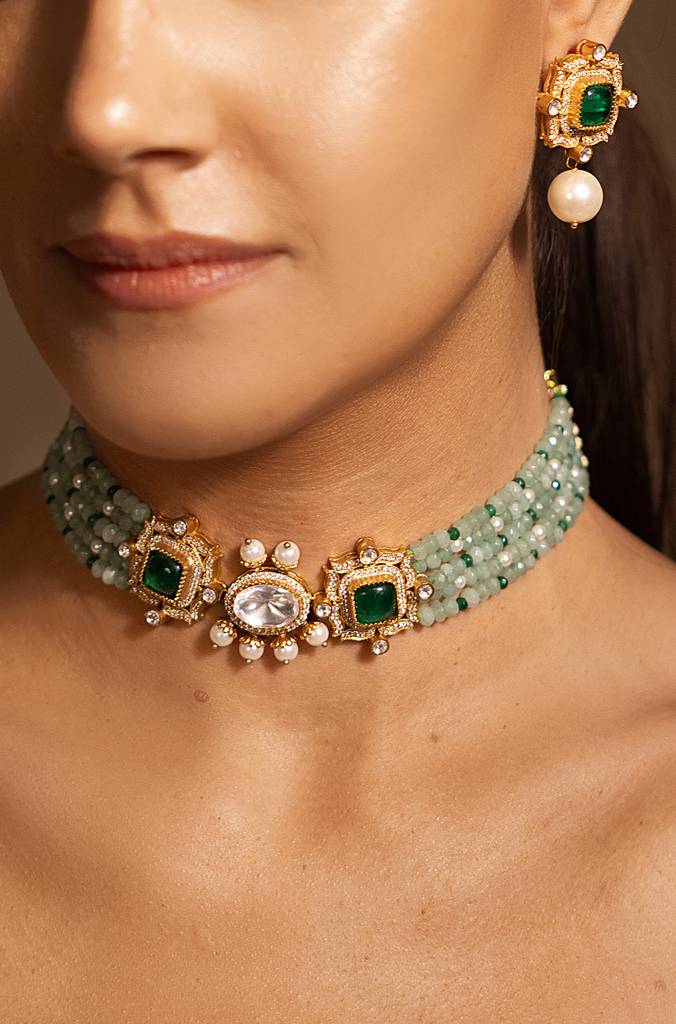 Luxe Golden-Green Choker Necklace Set : JBRSSNK217