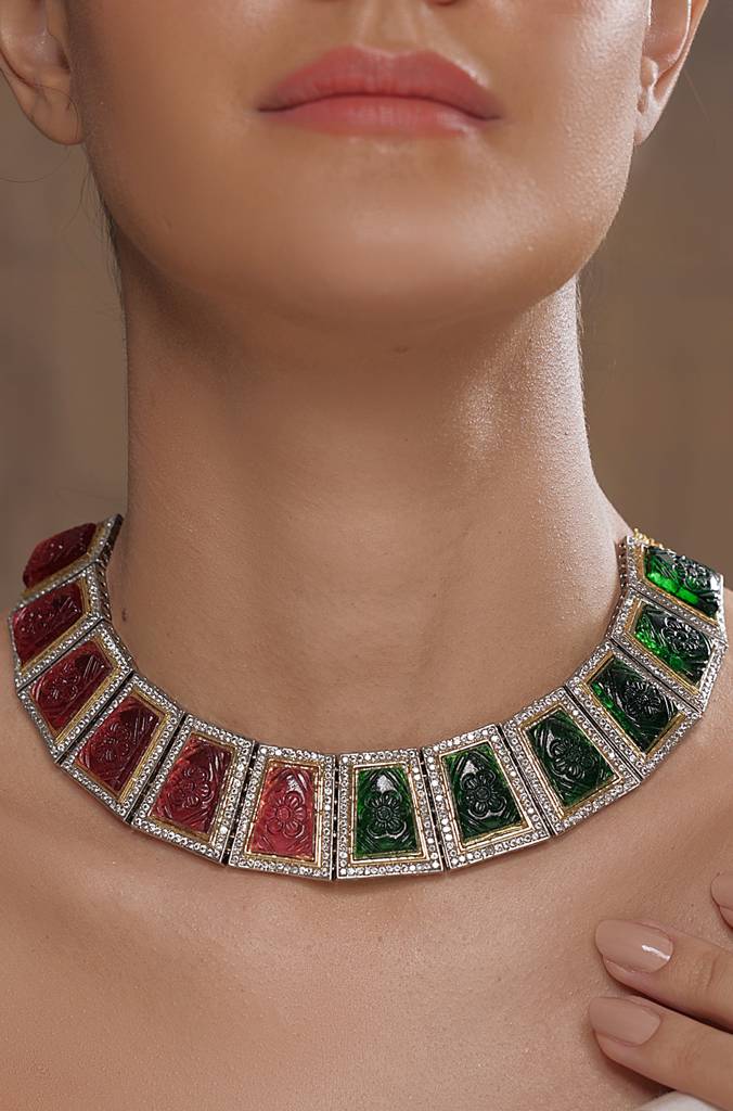 Ember & Evergreen Collar Necklace : JBRSSNK288