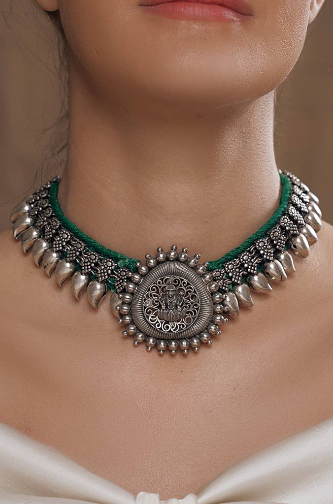 Vibrant Spirit Collar : JBRSSNK342