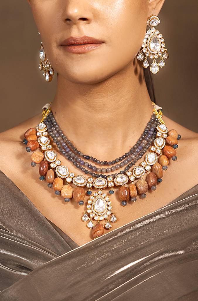 Elegant Choker Necklace Set : JBRSSNK44
