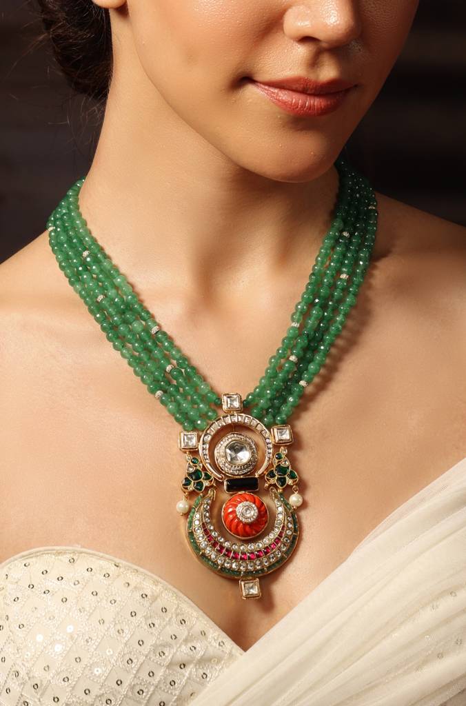 Verdant Vines Necklace : JBRSSNK479