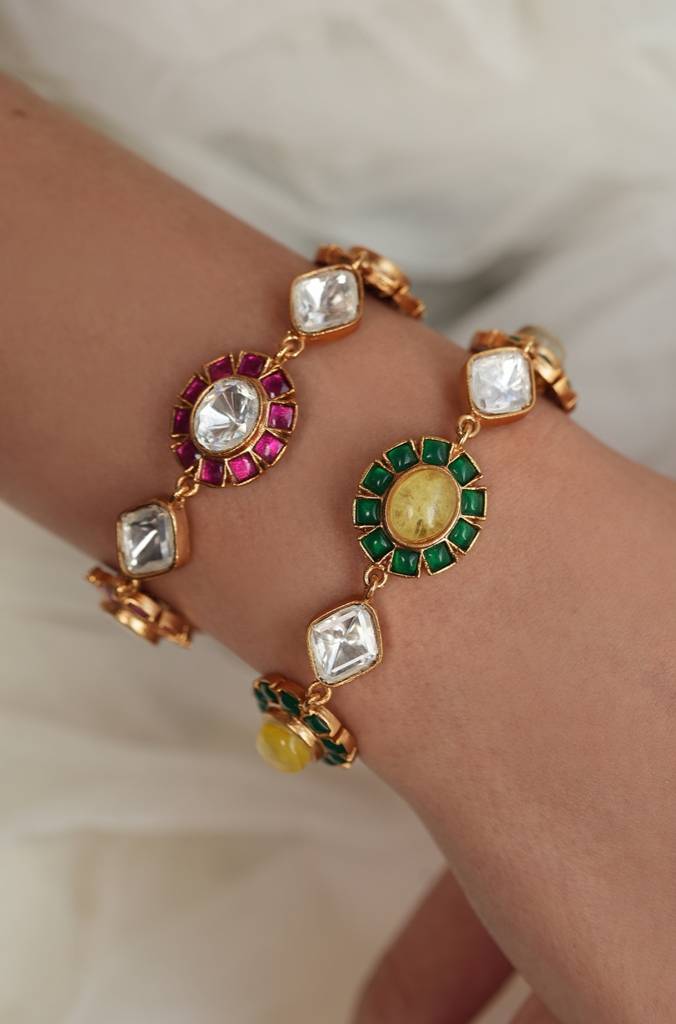Regal Bloom Polki Bracelet : JBRTJSBR109