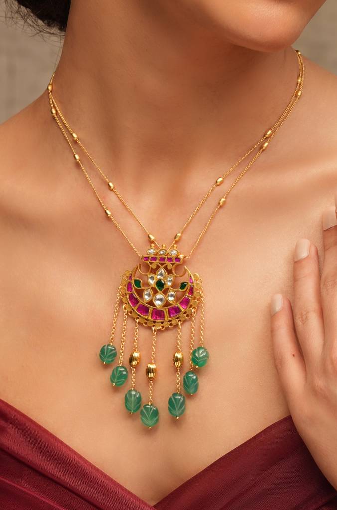 Emerald Drop Rajwadi Necklace : JBRTJSNK127