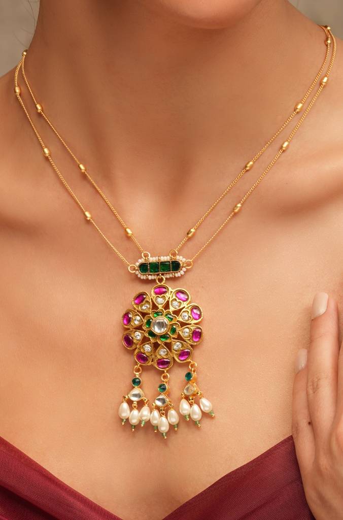 RajaâS Whisper Necklace : JBRTJSNK133