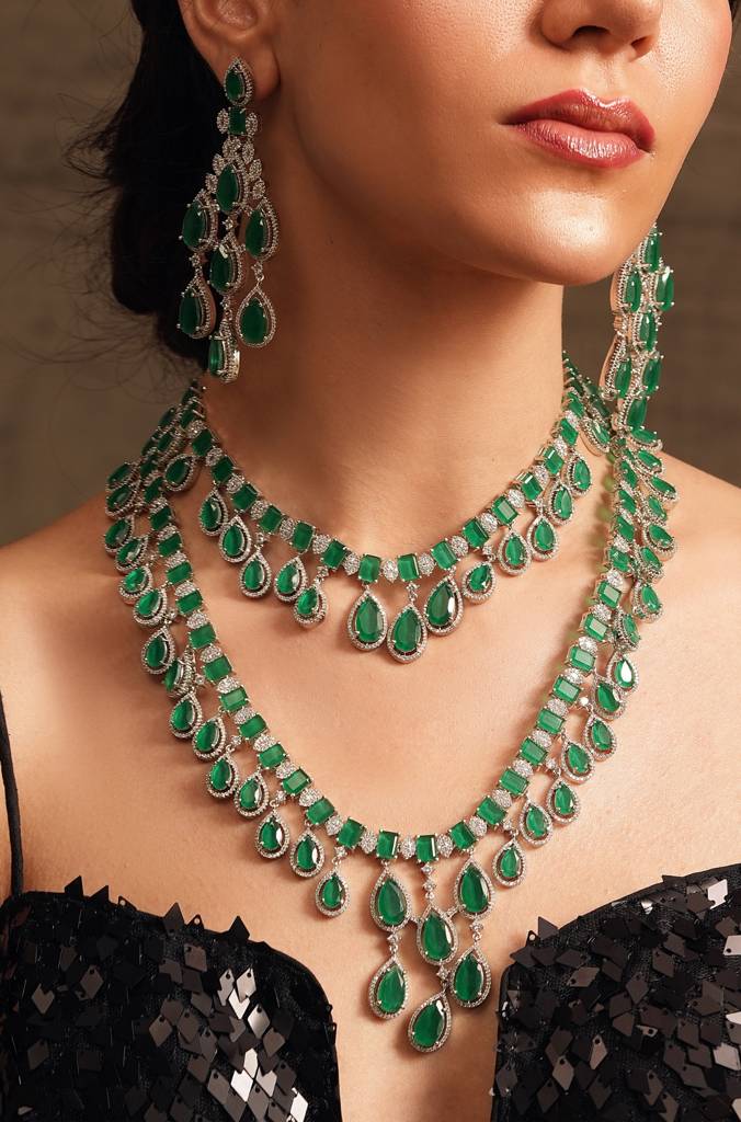 Emerald Layered Necklace Set : JBRTJSNKS150