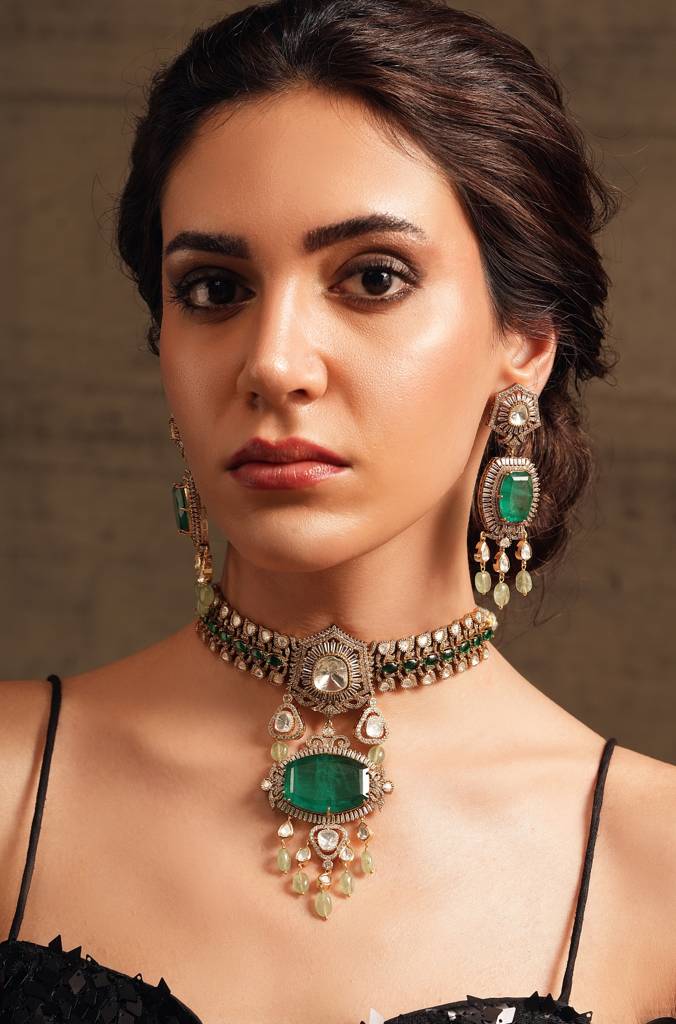 Victorian Emerald Choker Set : JBRTJSNKS21