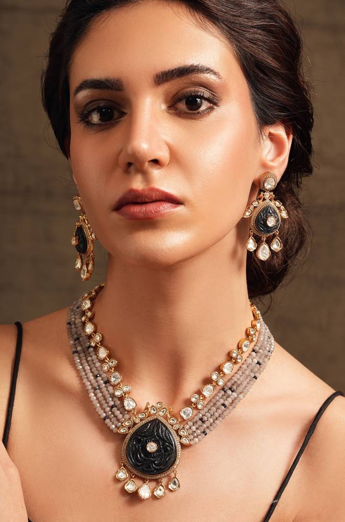 Polki Grey Bead Necklace Set : JBRTJSNKS77