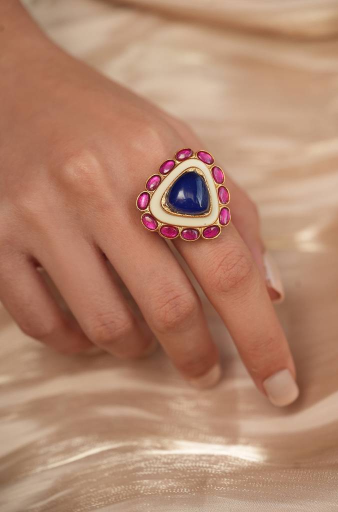 Blue Mirage Triangle Ring : JBRTJSRG118