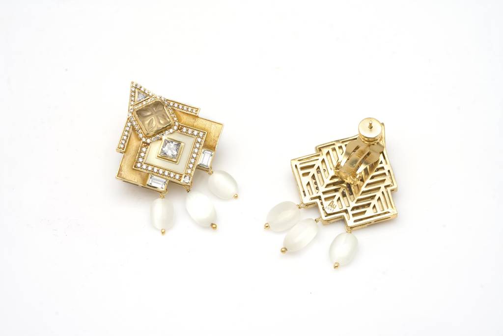 Amelia Angular Earrings : 3022