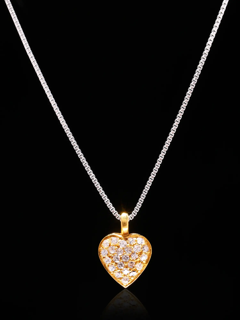 18K Gold Heart Shaped Cubic Zirconia Valentine Pendant : JPI70
