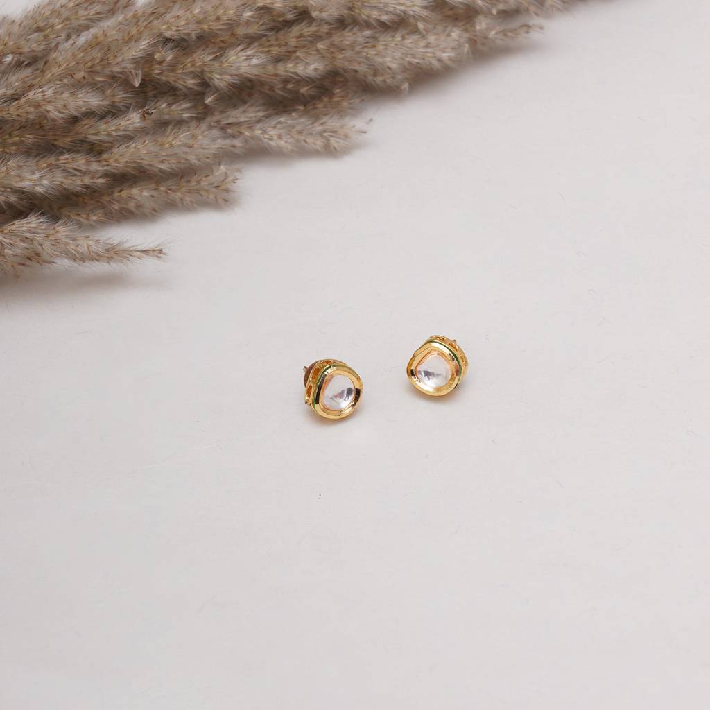 Golden Kundan Studs : RRKDEC22-13