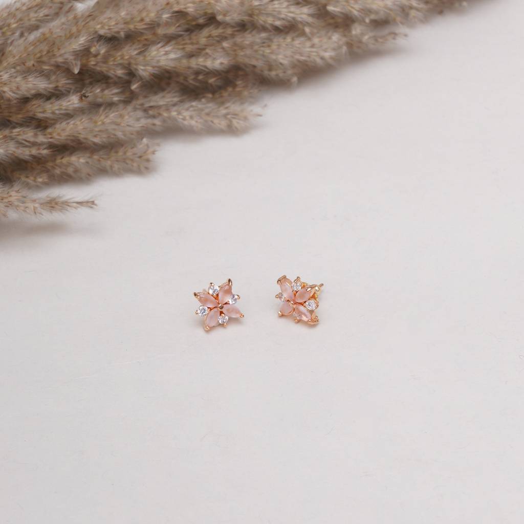 Pink Diamond Studs : RRKDEC22-18