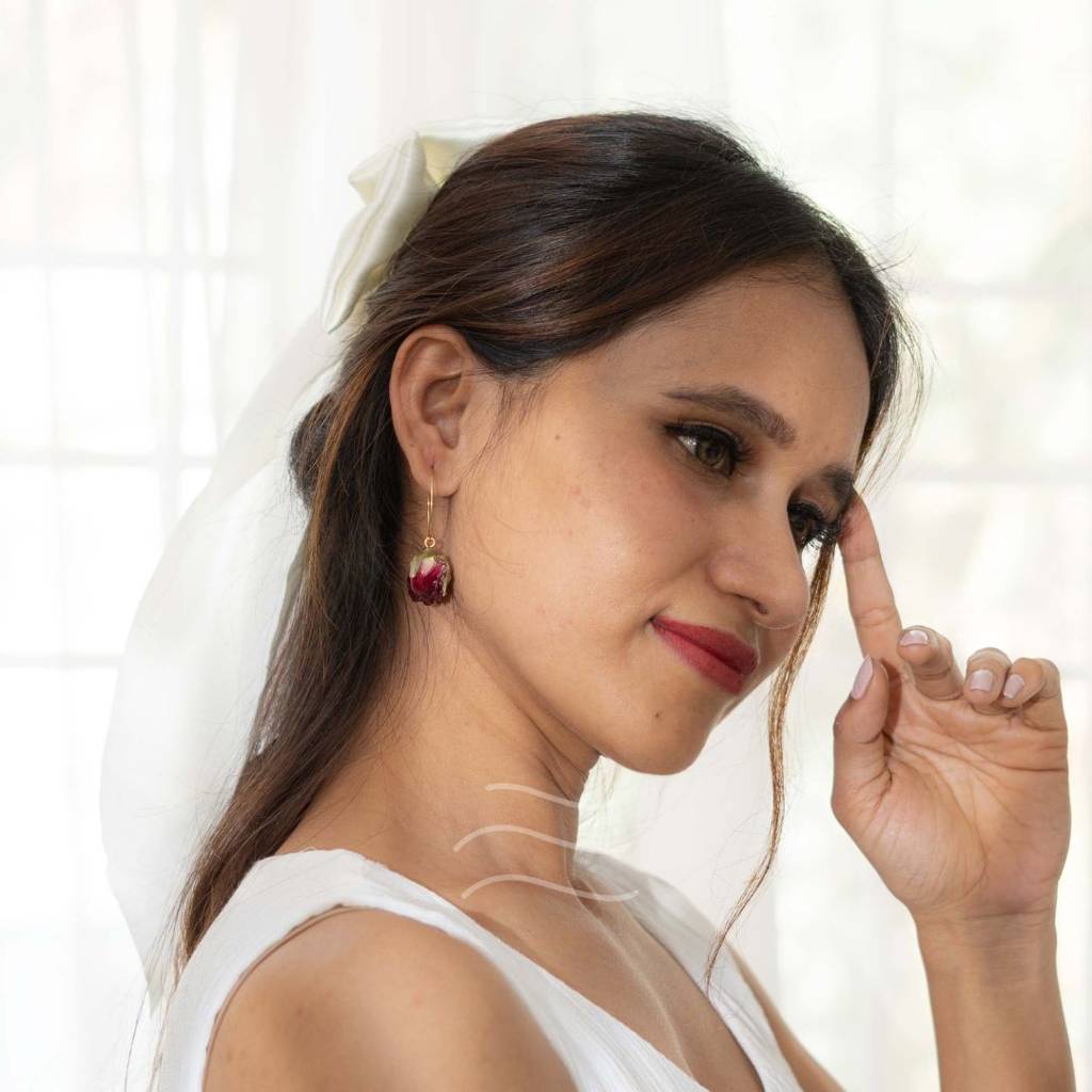 Jolie Earrings : LA-BH-JE