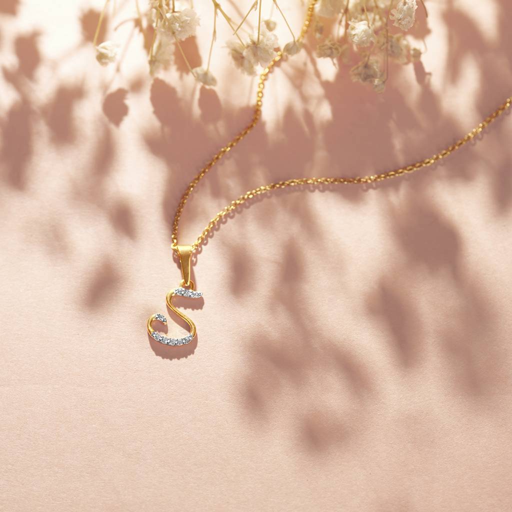 Kisna 14K Yellow Gold Elloise Diamond Pendant : KFLP20016