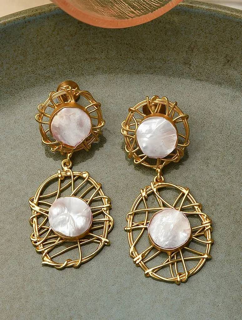 Baroque Fresh Water Pearl Earrings -Kj-Km055 : KJ-KM055