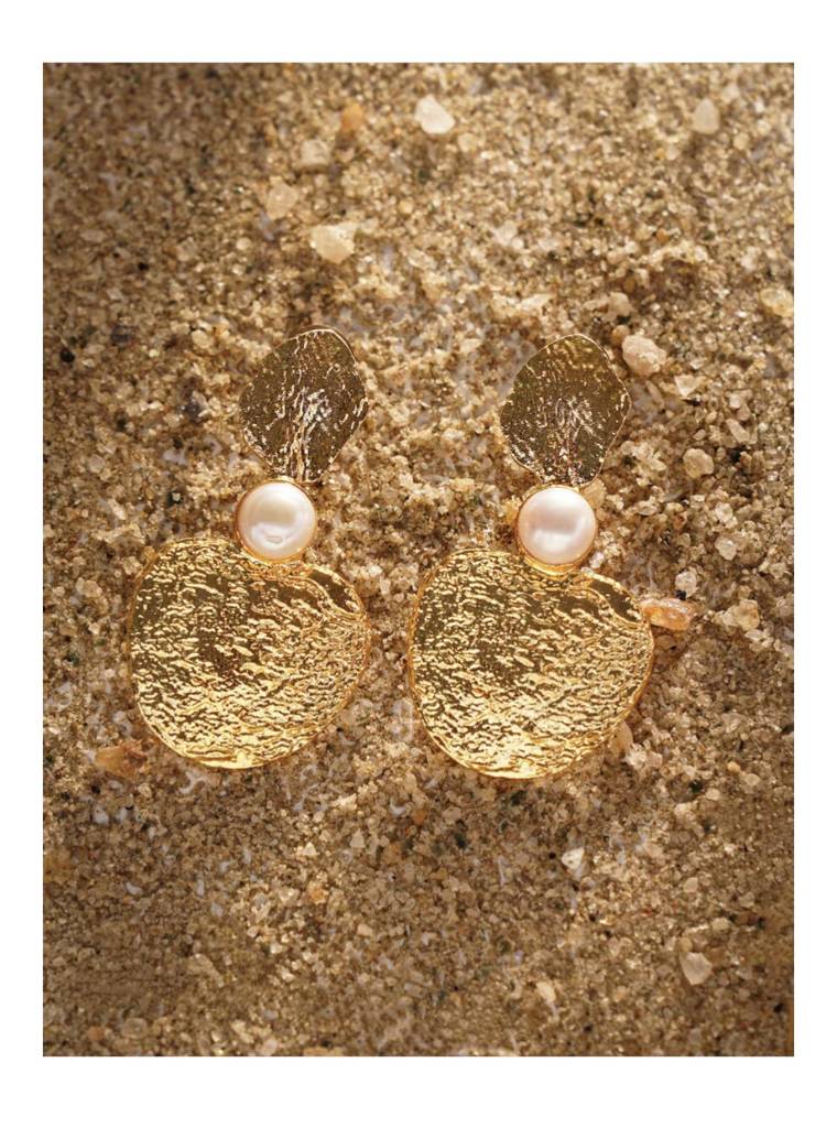 Baroque Fresh Water Pearl Gold Plated Earrings In Brass-Kj-Pg-008 : KJ-PG-008
