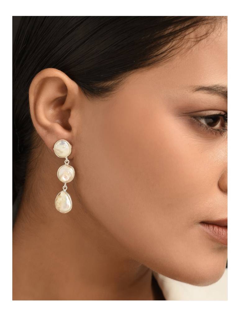 Baroque Fresh Water Pearl Gold Plated Earrings In Brass-Kj-Pg-015 : KJ-PG-015