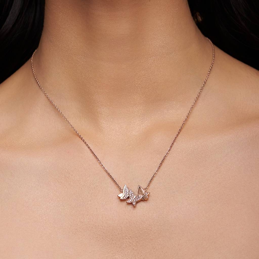 Sparkling Butterfly Necklace : KNC0015