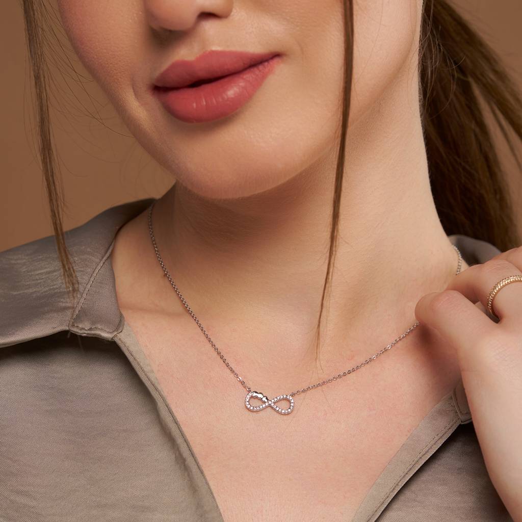 Infinity Heart Necklace : KNC0040