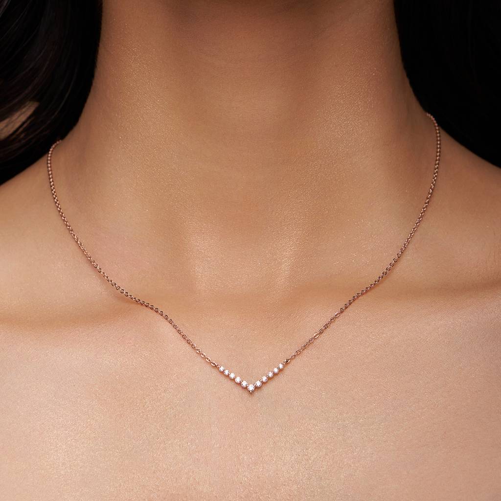 Sophisticated V-Shaped Diamond Necklace : KNC0047