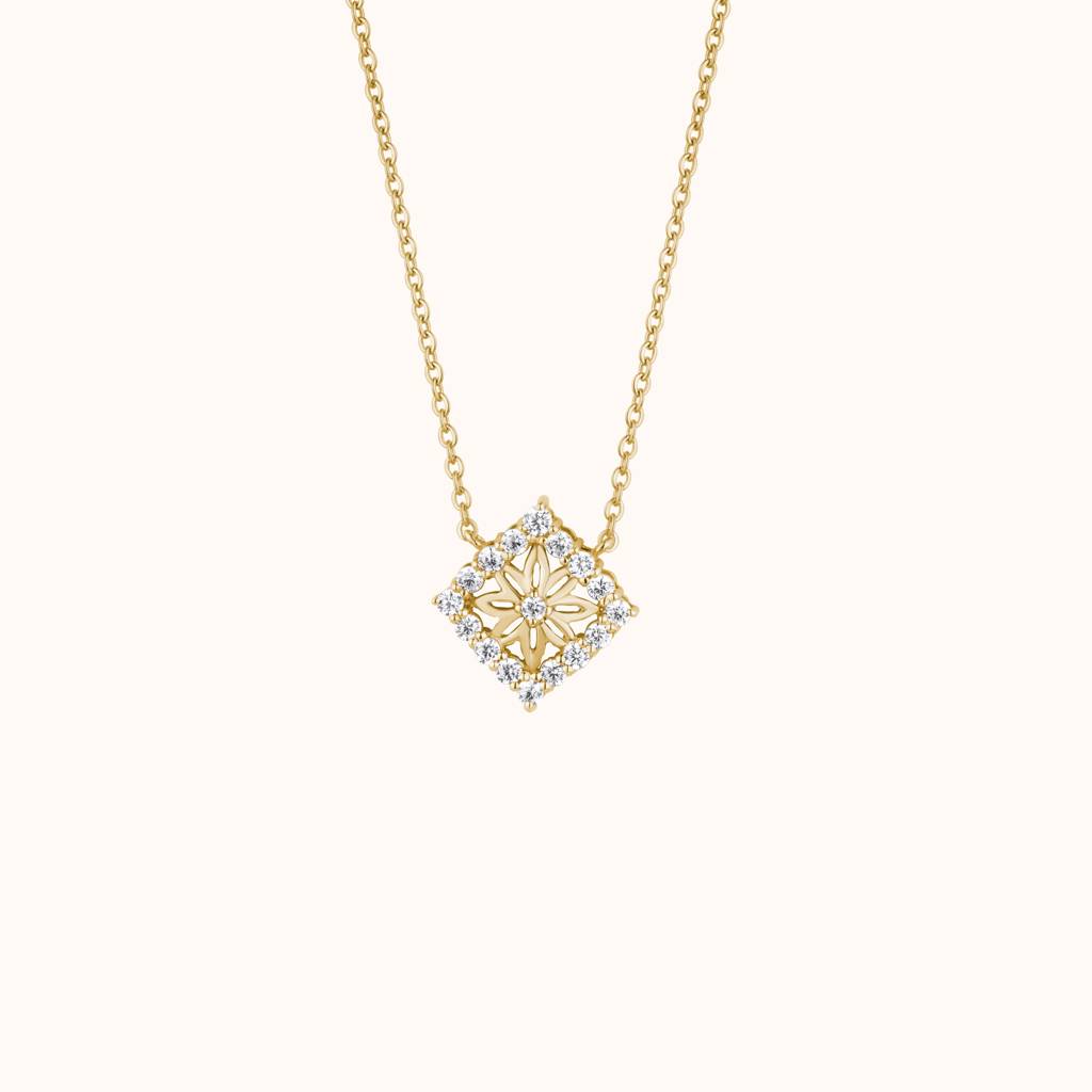Classy Square Necklace : KNC0053