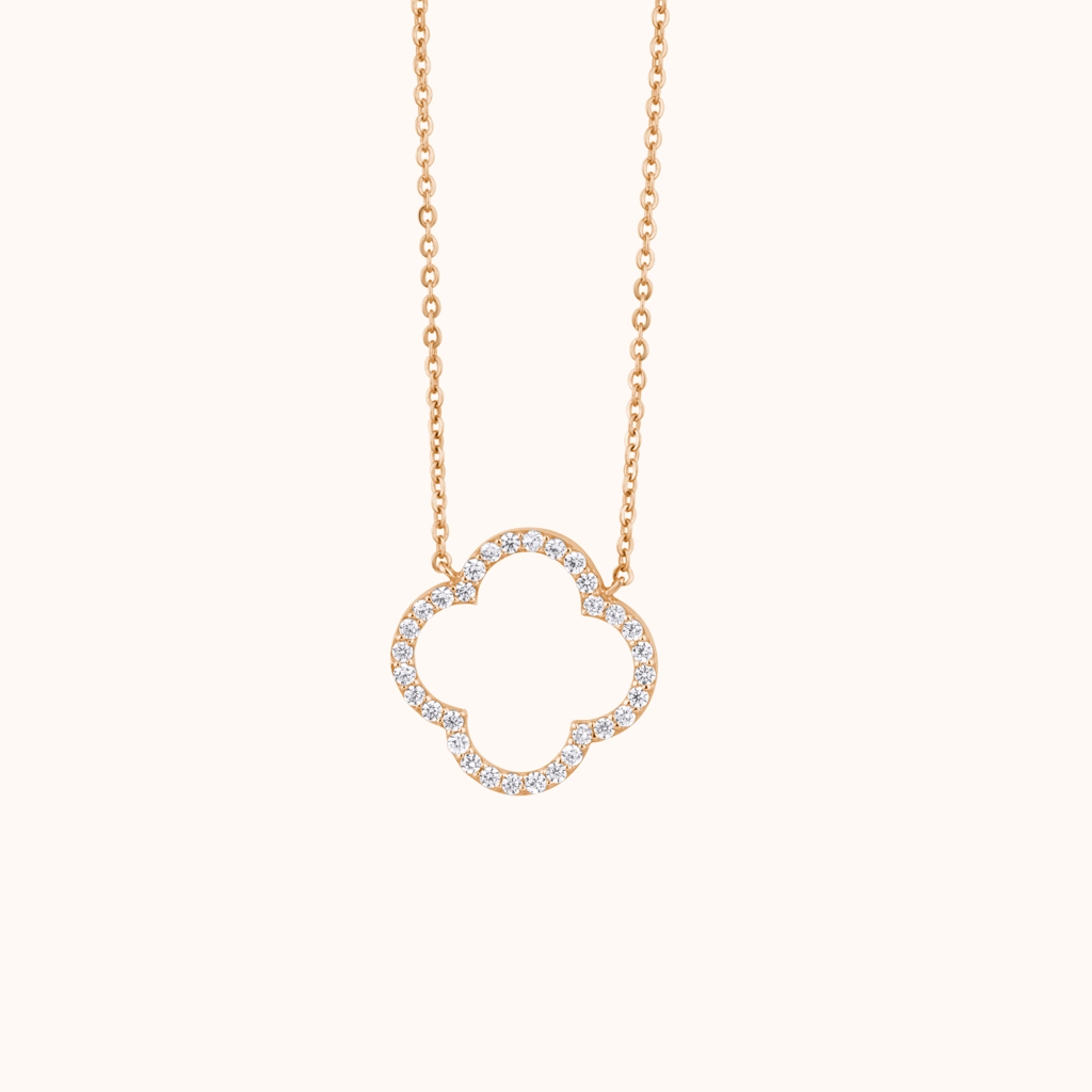 Round Diamond Clover Necklace : KNP0040