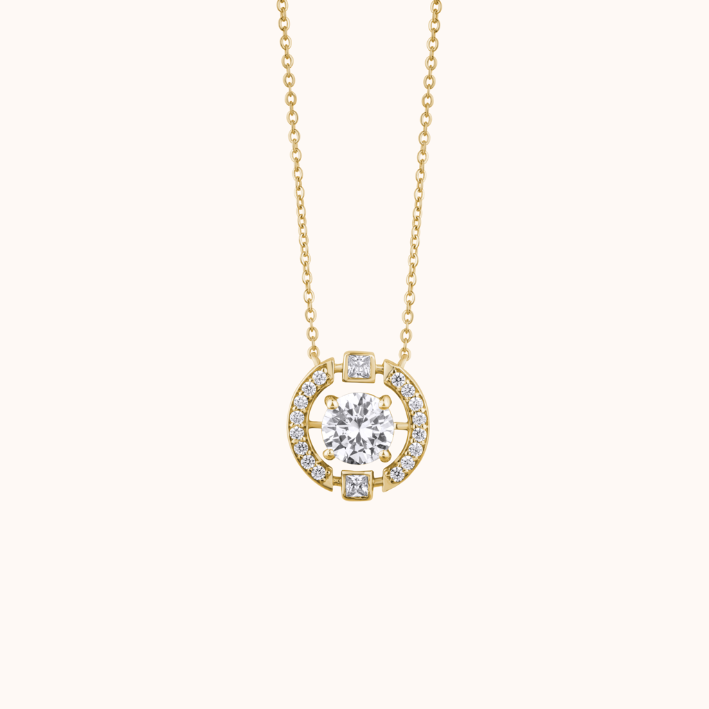 Classic Round Diamond Pendant : KNP0045