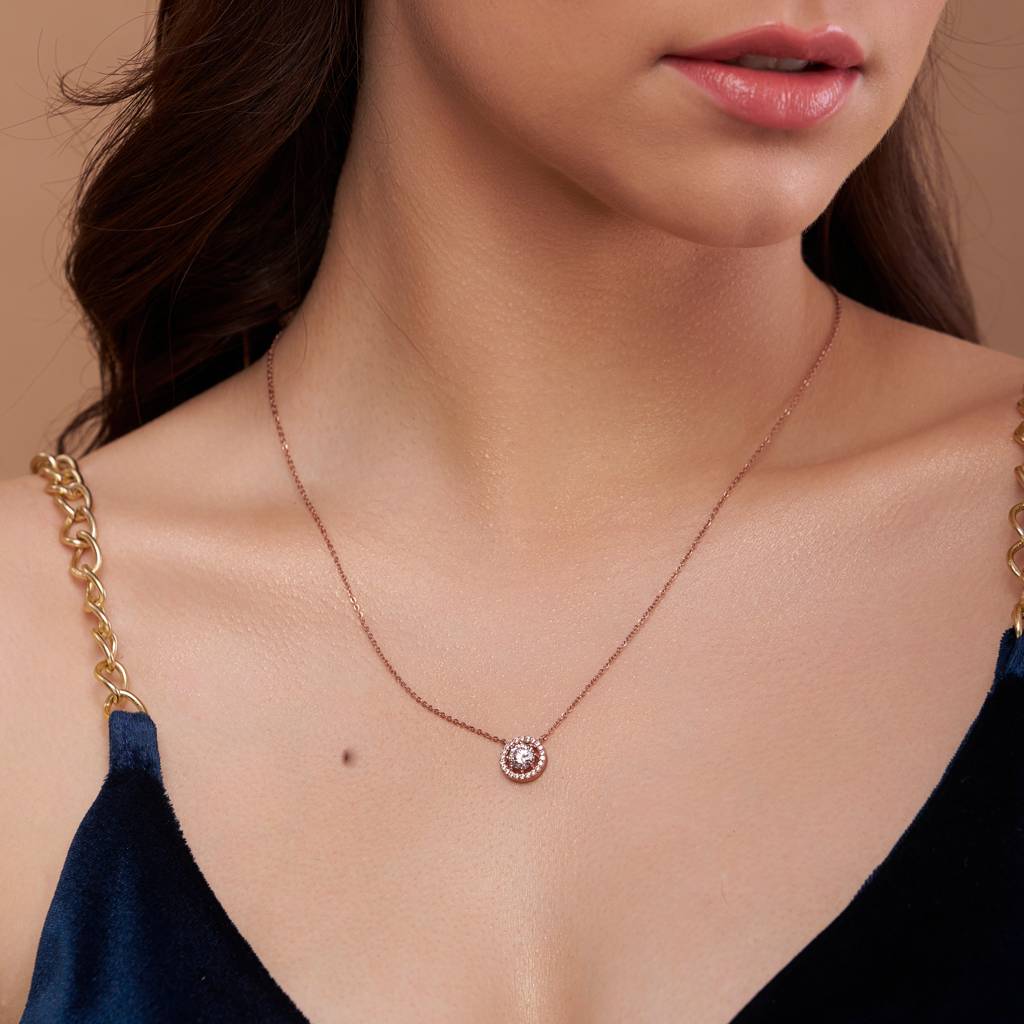 Round Cut Halo Necklace : KNP0046