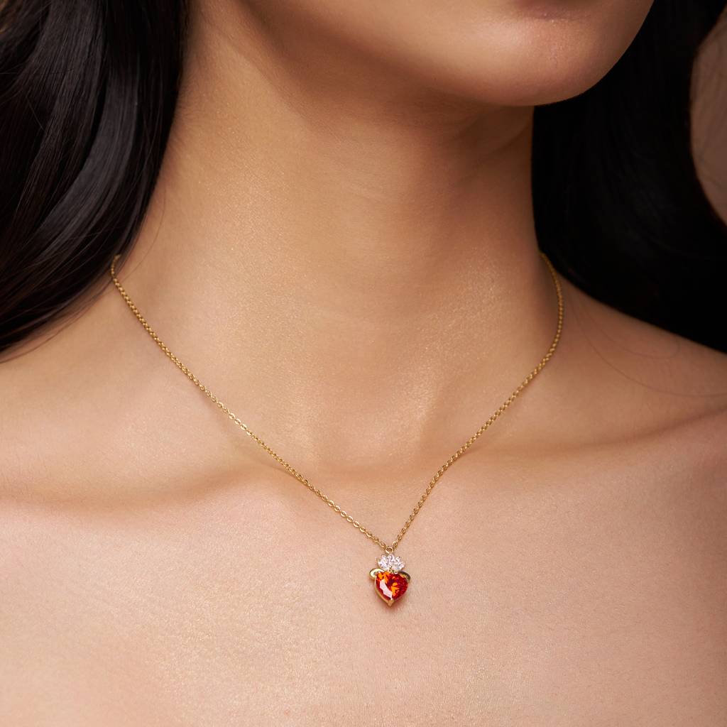 Dazzling Red Heart Necklace : KNP0051