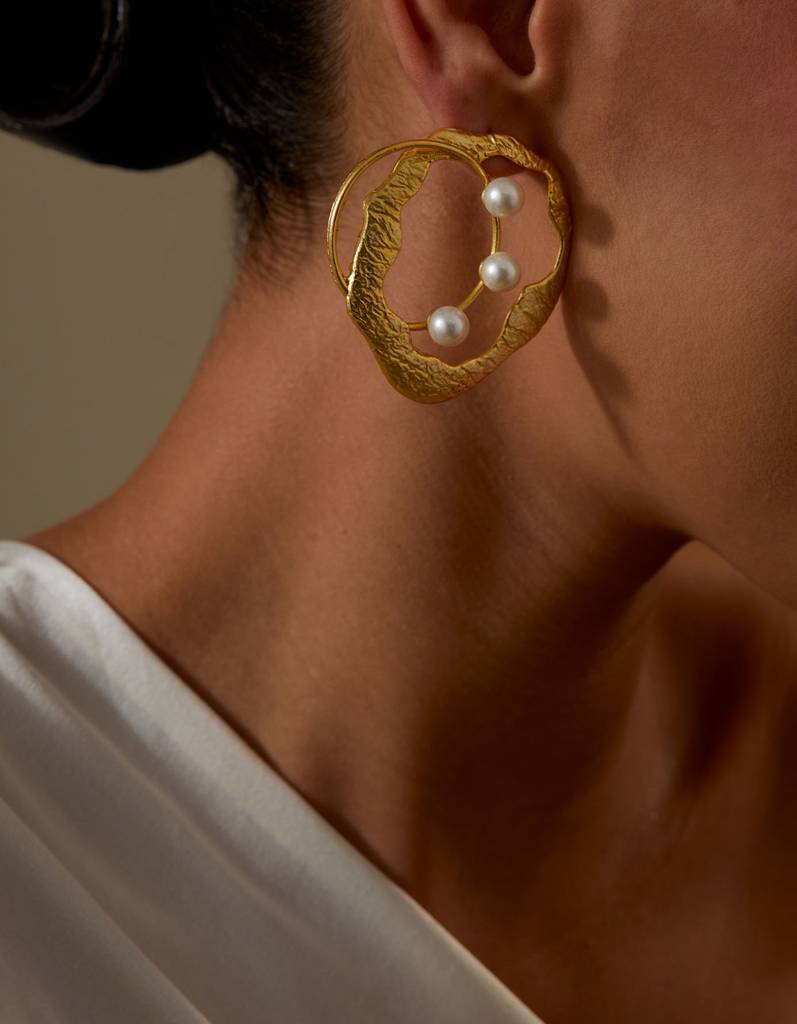 22Kt Gold Plated Pearlhorizon Earring : KV_Pearlhorizon_Earrings