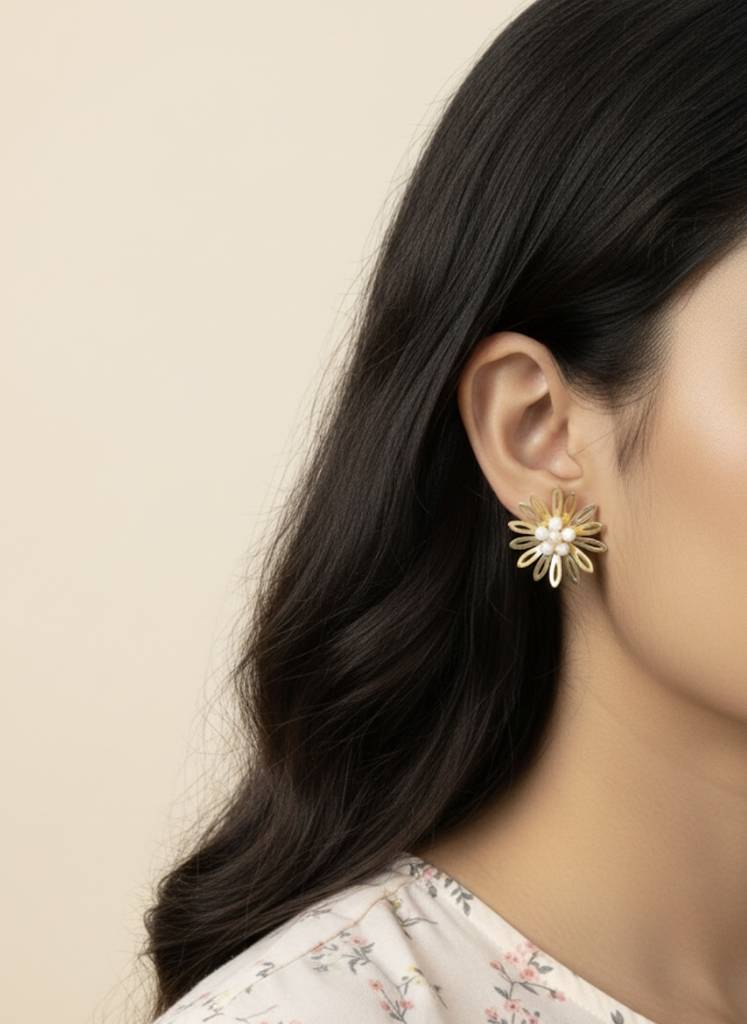 Gilded Amor Studs : KZ9SWGR