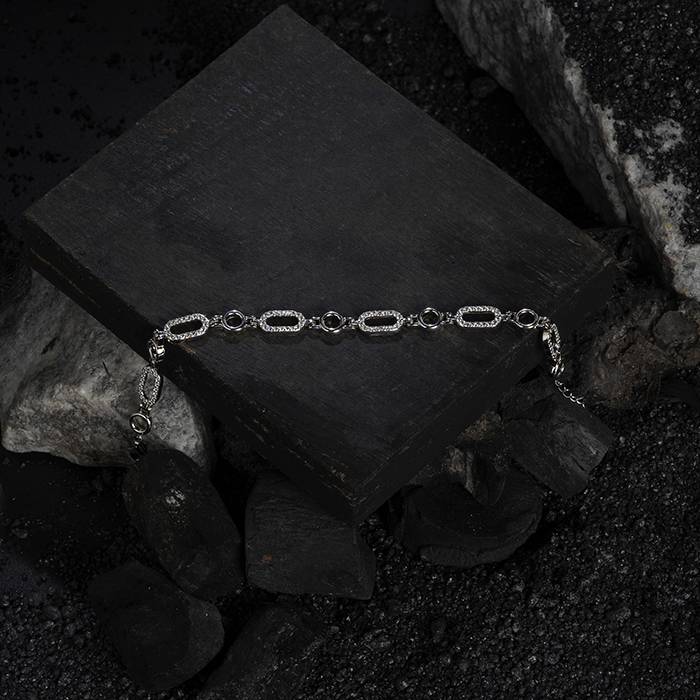 Shimmering Link Cz Silver Bracelet : LB20