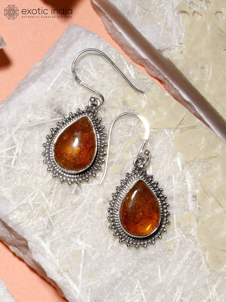 Teardrop Shaped Cabochon Amber Gemstone Earrings : LDD276