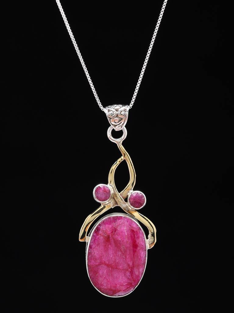 Designer Pendant 925 Sterling Silver Ruby Gemstone Oval Shape : LDD523