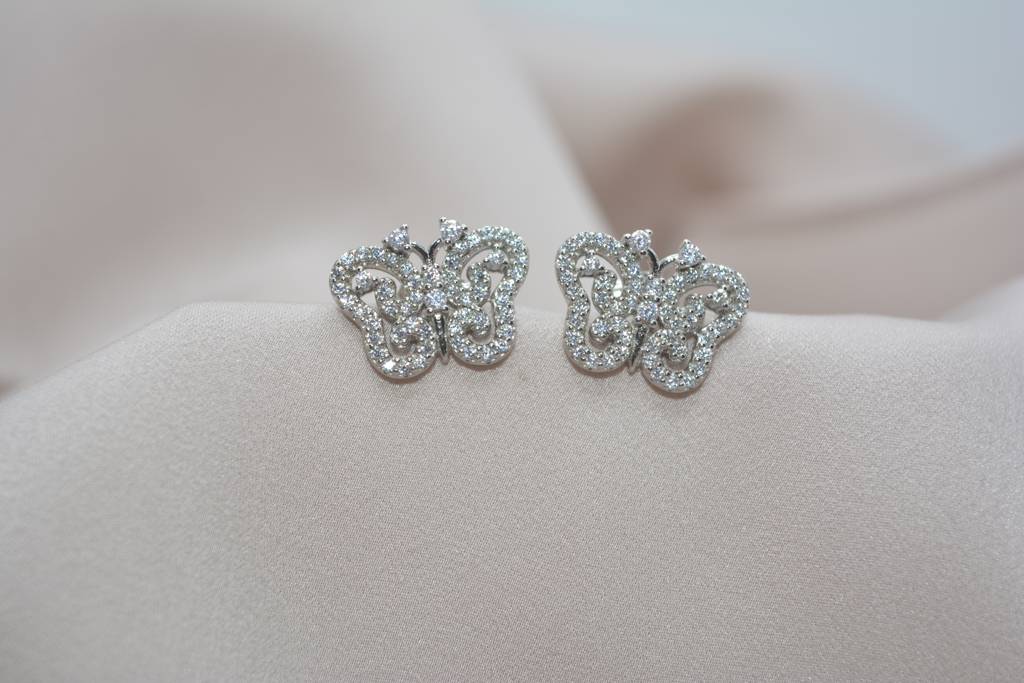 Enchanting Wings Earrings : LVD546