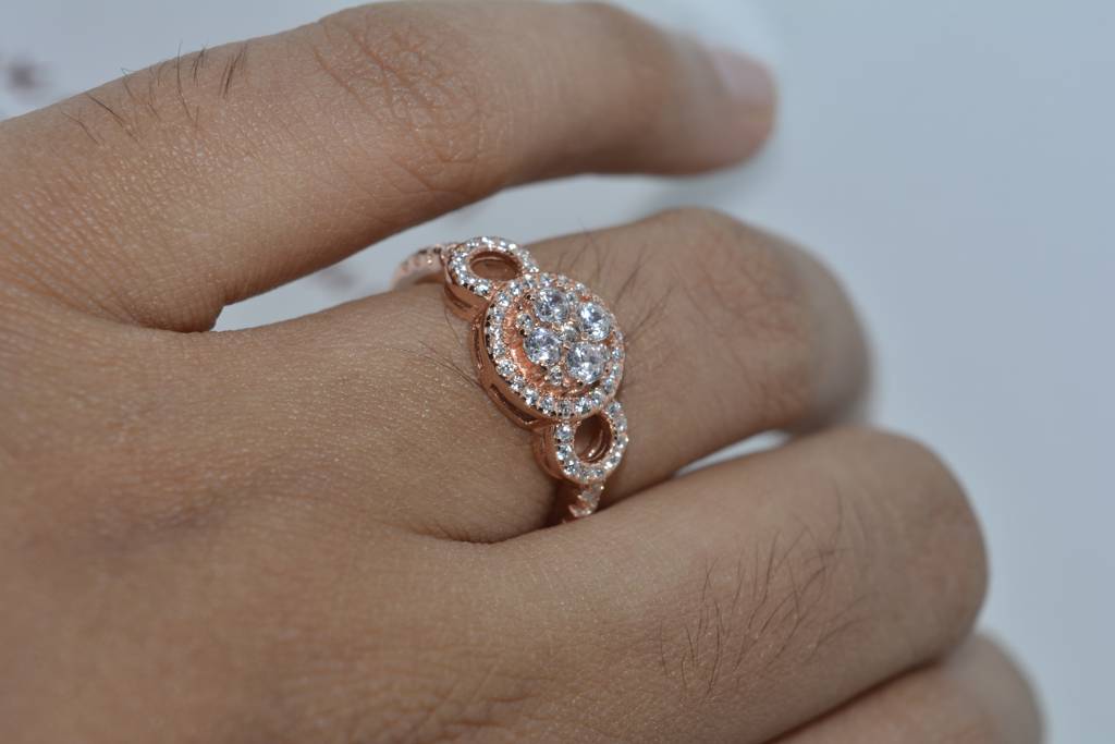Rose Gold Sparkler Ring : LVD620