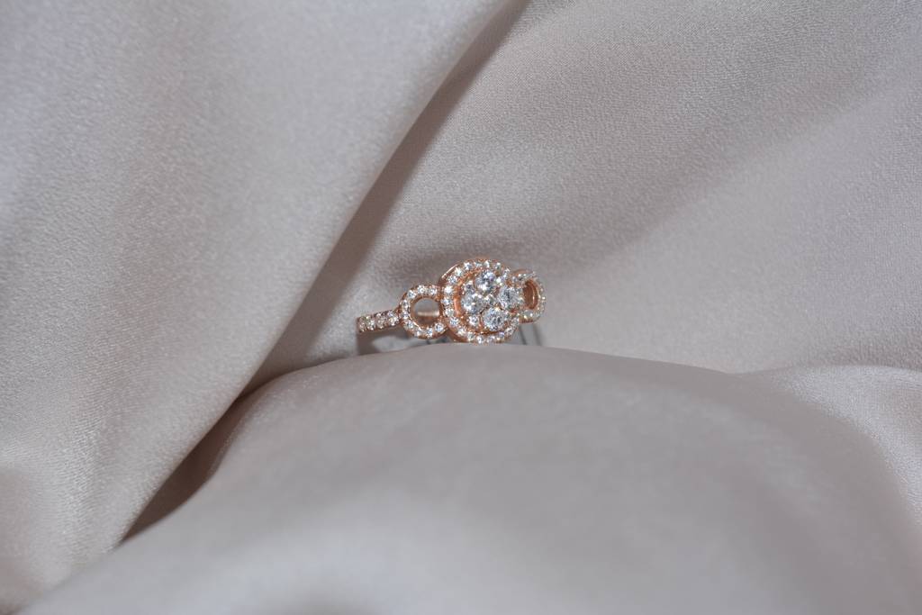 Rose Gold Sparkler Ring : LVD620