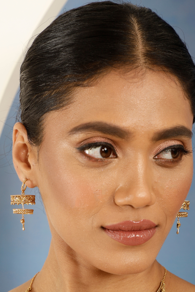 Gul Jhumkis