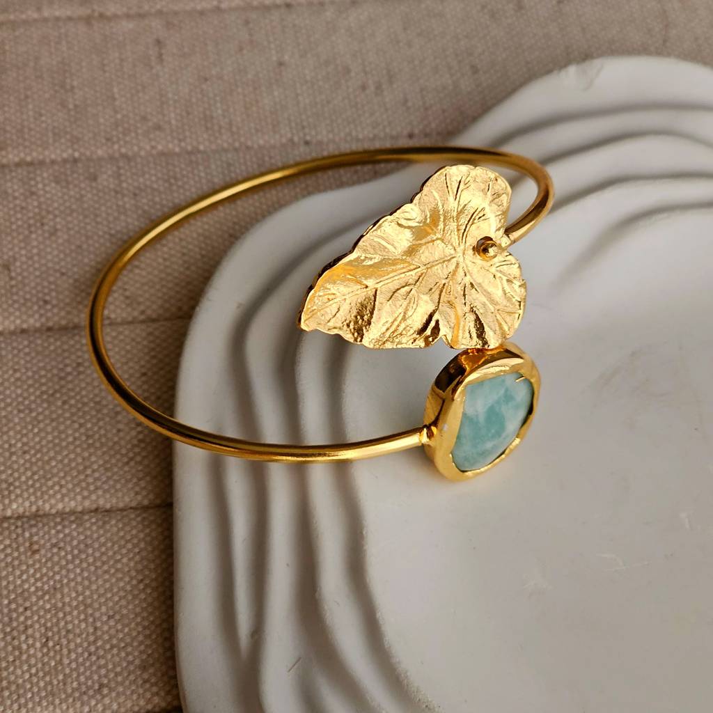 Leaf Cuff Brass Bracelet : TAA-9999902192645-BRACELET