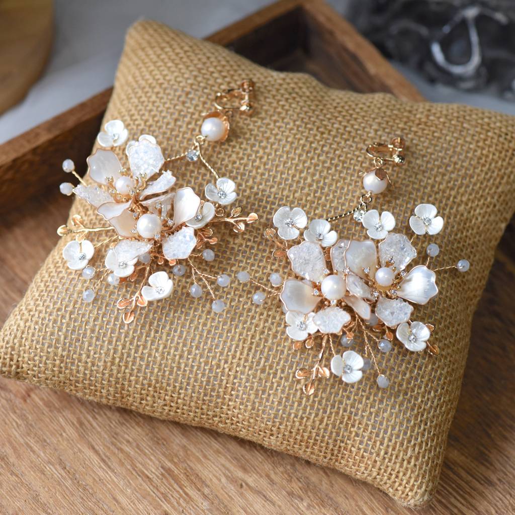 Lorelle Earrings : LorelleEarrings