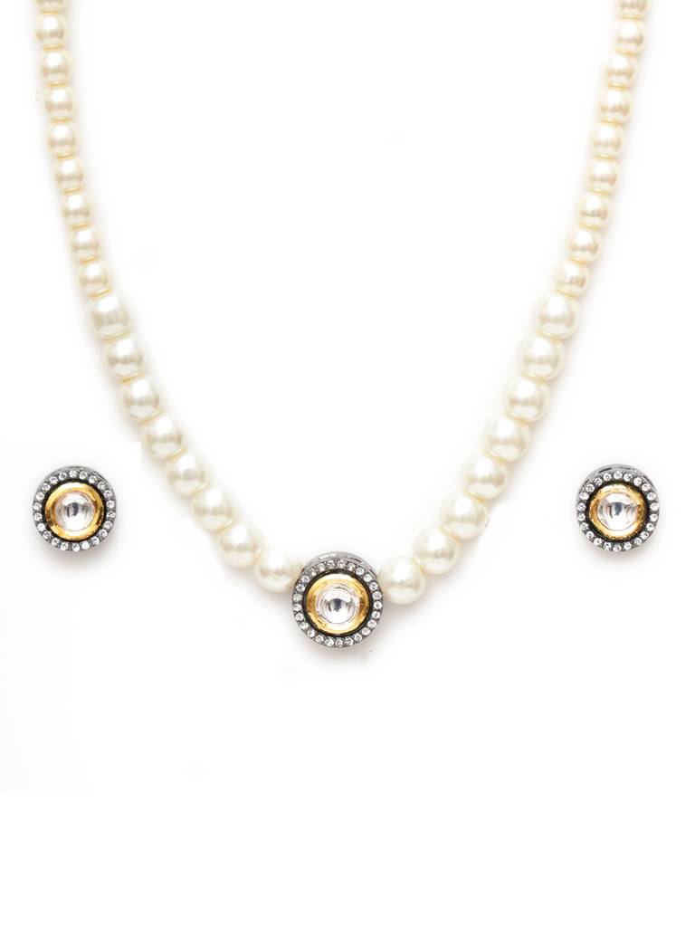 Kundan And Pearl Choker With Studs : RRA23-14