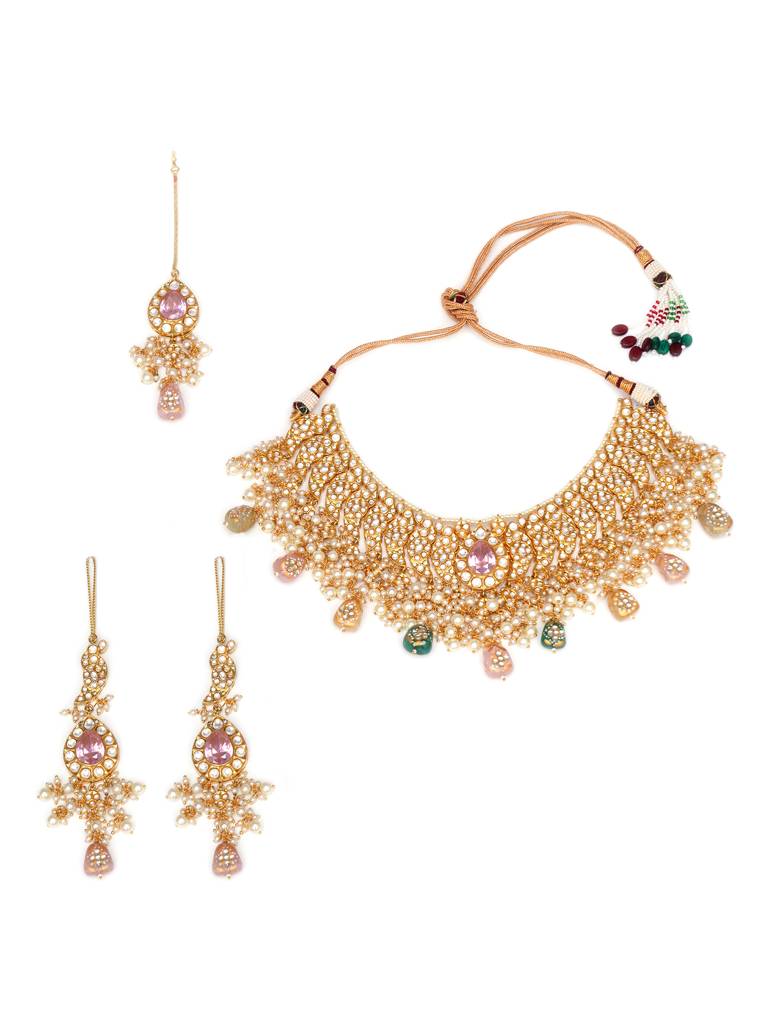 Maharani Kundan Choker With Pink Crystal Centrepiece & Matching Earrings & Maang Tikka : RRA23-8