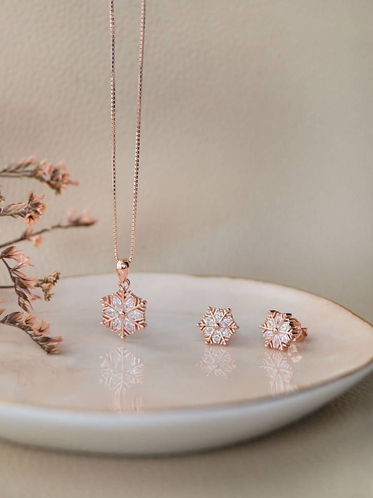 Mannash Snow Flake Rose Gold Plated Sterling Silver Pendant Set With Chain : MCRJPSC574D1356