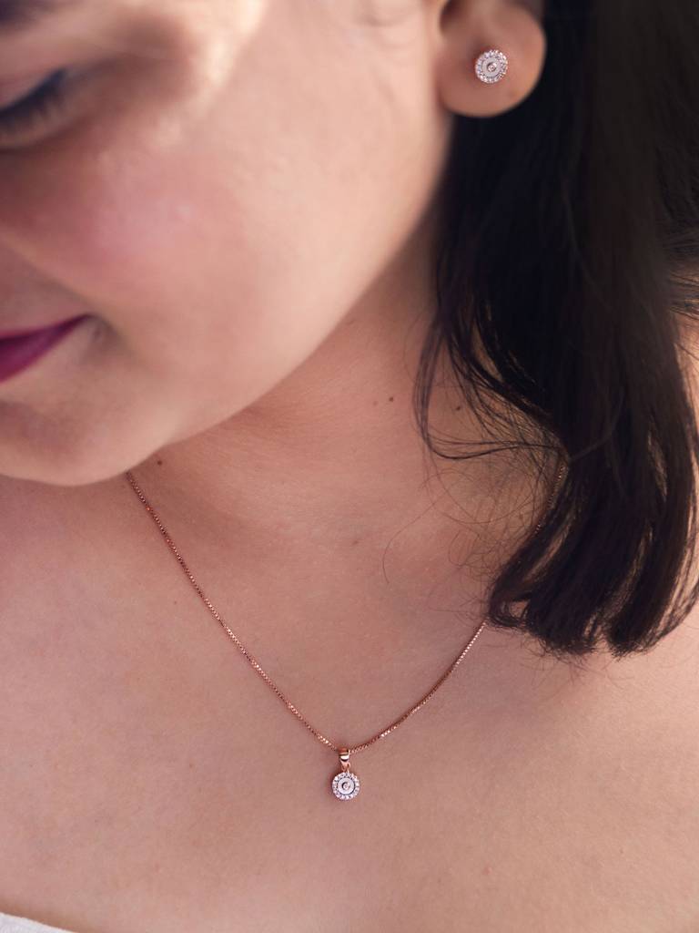 Mannash Tiny Mother Of Pearl Circlet Rose Gold Plated Sterling Silver Pendant Set : MCRJPSC876D2040