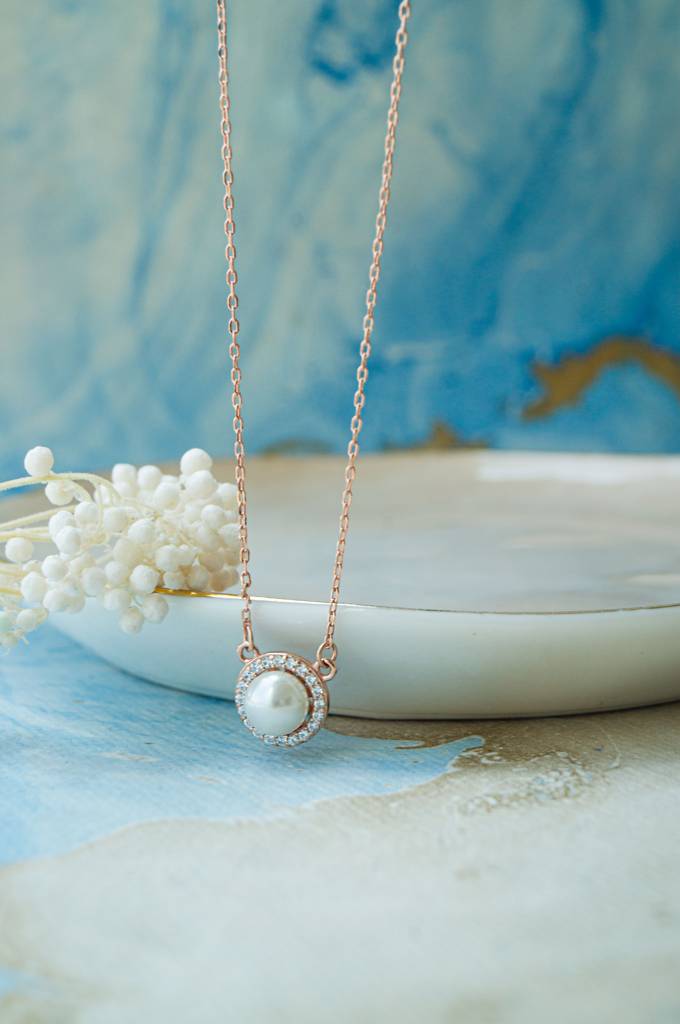 Mannash Halo Pearl Rose Gold Plated Sterling Silver Chain Necklace : MCRND835D1953