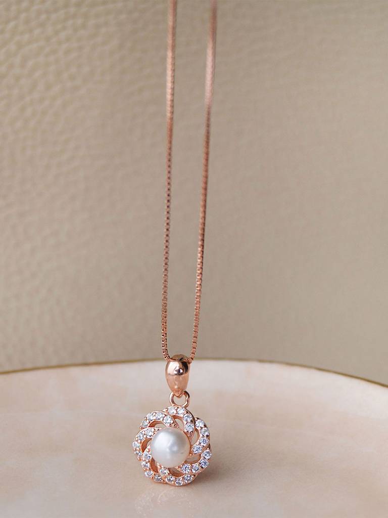 Whirlpool With Pearl Rose Gold Plated Sterling Silver Pendant : MCRPC531D1252