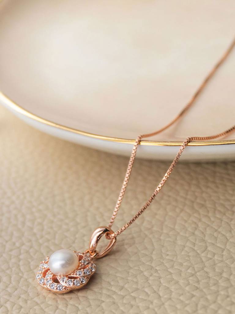 Whirlpool With Pearl Rose Gold Plated Sterling Silver Pendant : MCRPC531D1252