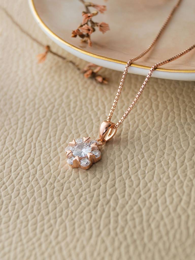 Solitaire Cluster Rose Gold Plated Sterling Silver Pendant With Chain : MCRPC575D1358